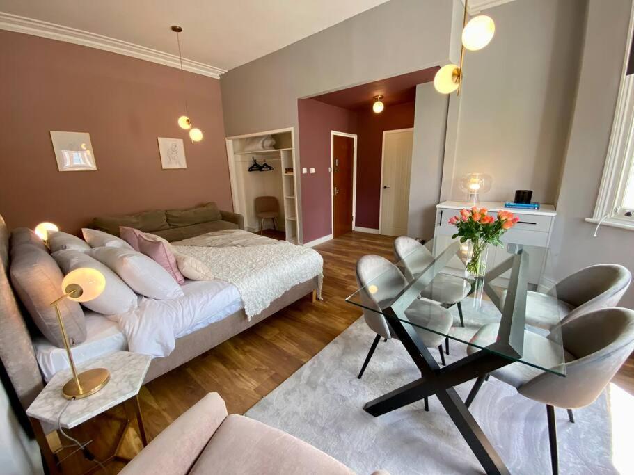 Studio For 3 Near Regents Park N5 لندن المظهر الخارجي الصورة