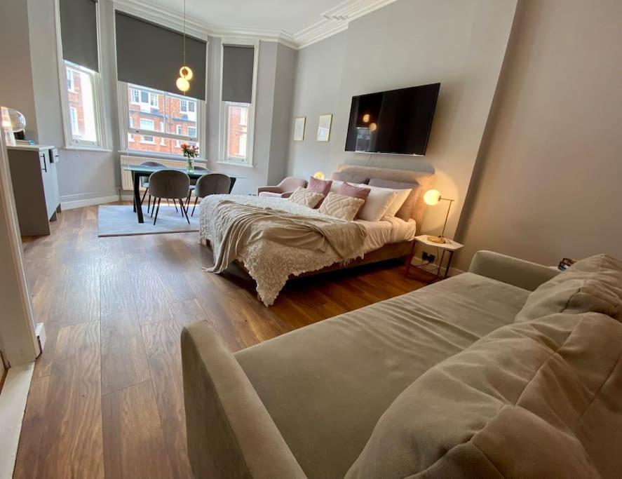 Studio For 3 Near Regents Park N5 لندن المظهر الخارجي الصورة