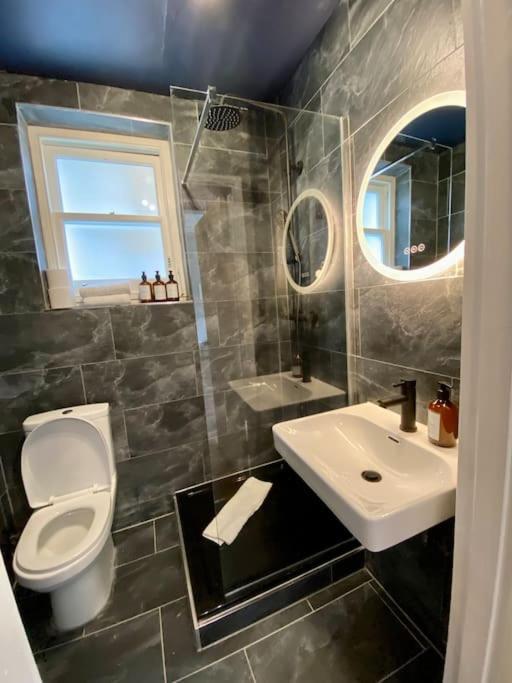 Studio For 3 Near Regents Park N5 لندن المظهر الخارجي الصورة